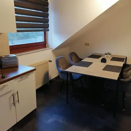 Apartment Schoene 80qm Fuer Bis Zu 4 Gaeste. Patti