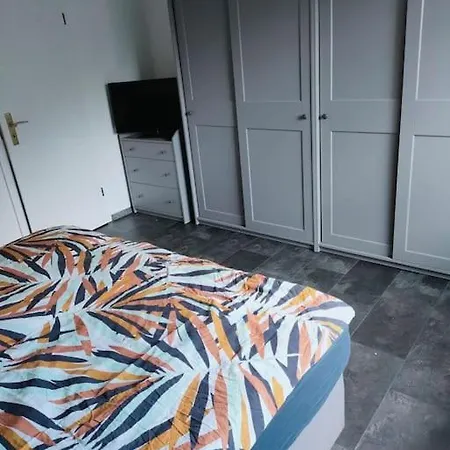 Apartment Schoene 80qm Fuer Bis Zu 4 Gaeste. Patti *